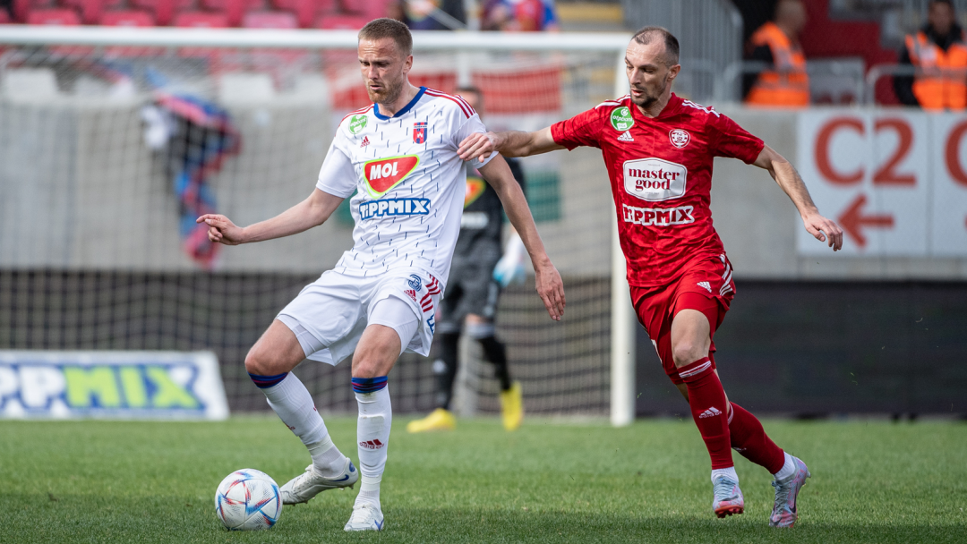 Kasper Larsen